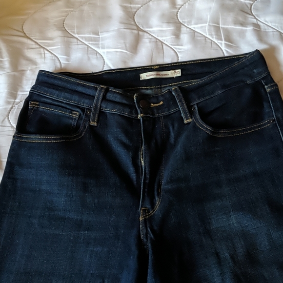 721 High Rise Women's Skinny Jeans: Medium Wash - Picture 2 of 4